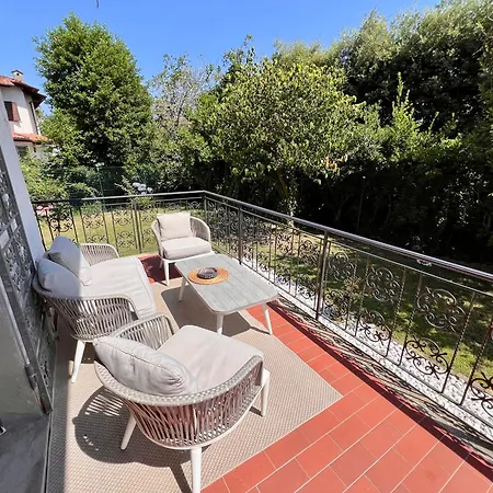 Chiara Tatil Evi Forte dei Marmi